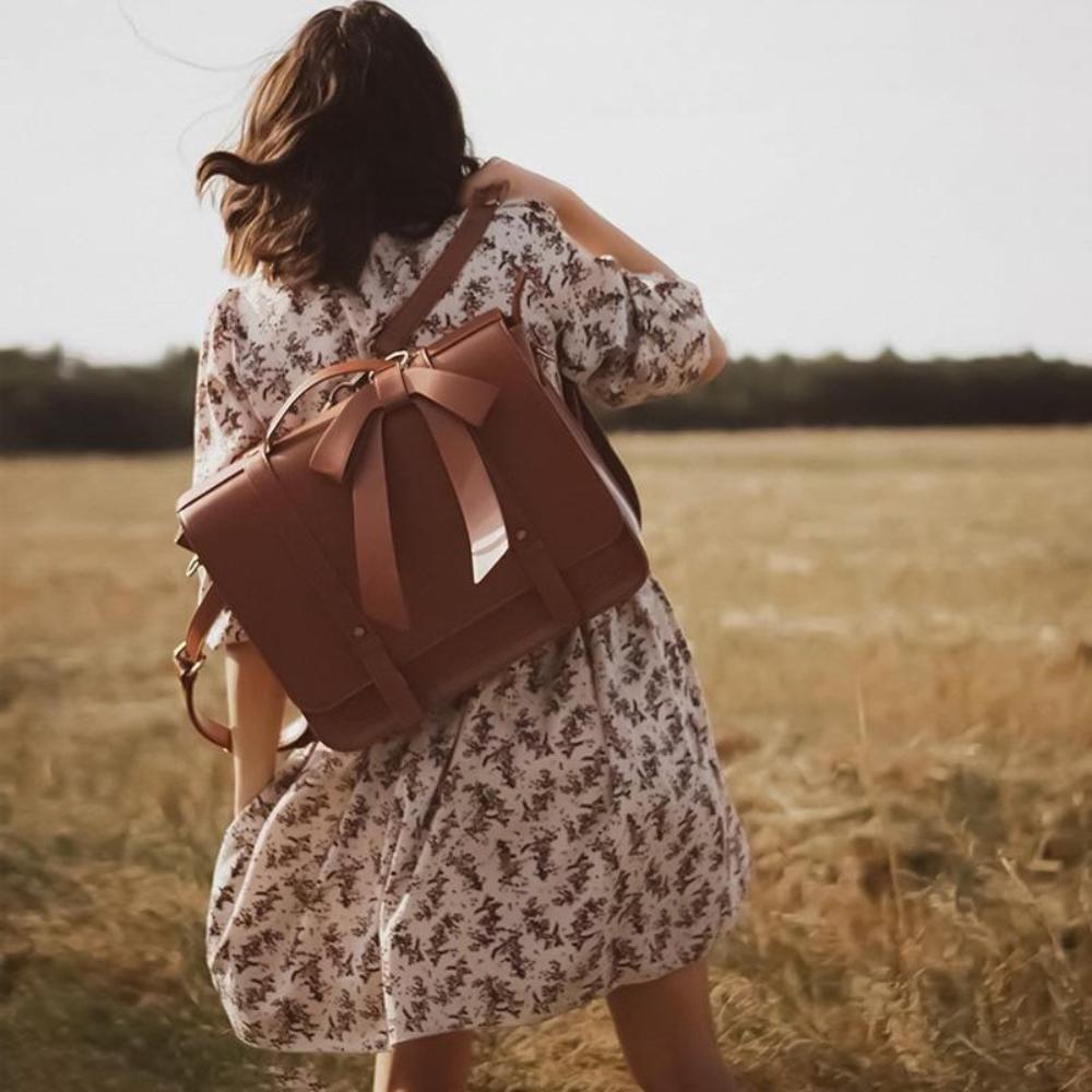 Vintage Satchel mit Schleife und Kussmund